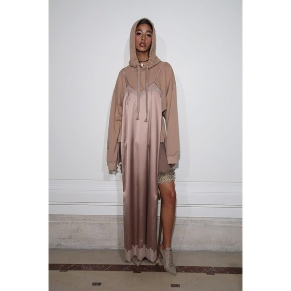 Fenty x Puma Mule Lace Up Biege or Nude Heels by Rihanna RARE - Picture 2 of 9